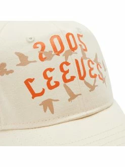 Το φθηνότερο 😉 Καπέλα Snapback Καπέλο Jockey 2005 X Leeves „Satisfied”” Μπεζ ⭐ -Ted Baker Sales unnamed file 1618