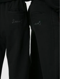 Καλύτερες κριτικές για 💯 Παντελόνια Φόρμας Παντελόνι φόρμας Unisex 2005 X Leeves „Panel” Μαύρο Relaxed Fit 😍 11 Καλύτερες κριτικές για 💯 Παντελόνια Φόρμας Παντελόνι φόρμας Unisex 2005 X Leeves „Panel” Μαύρο Relaxed Fit 😍 -Ted Baker Sales unnamed file 1809